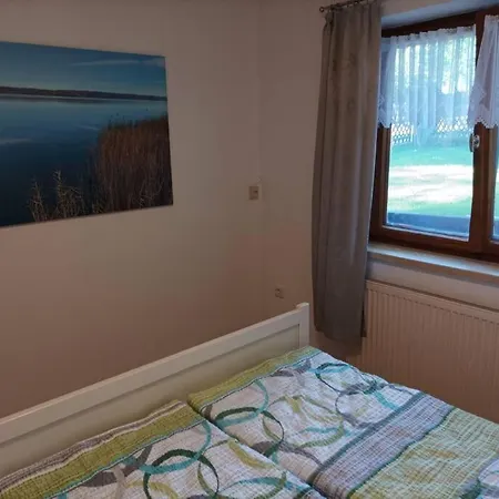 Апартаменты Ferienhaus Am Tal Des Lebens Уттинг-ам-Аммерзее